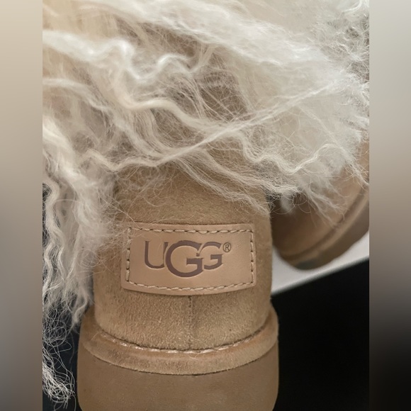 Ugg Fluff Mongolian fur boot - Picture 2 of 3